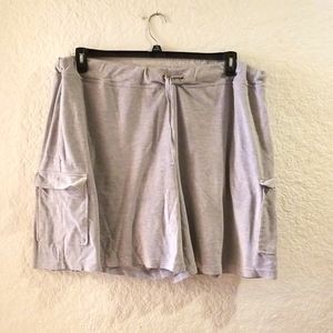 Grey Jersey knit cargo short with 4 pockets and adjustable waistband